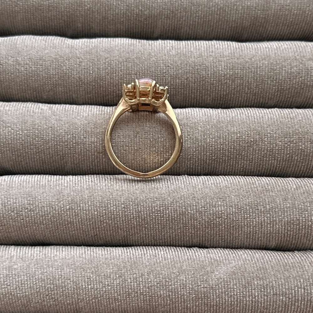 Avon Gold-Tone Pink Opal Triple Stone Ring - Picture 3 of 6
